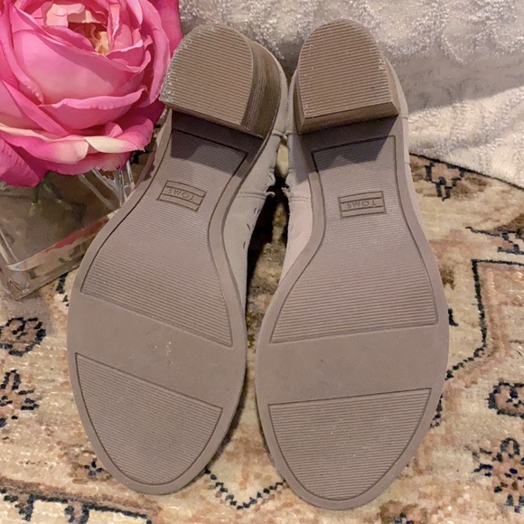 ❤️Gorgeous TOMS Ankle Booties - Picture 4 of 8